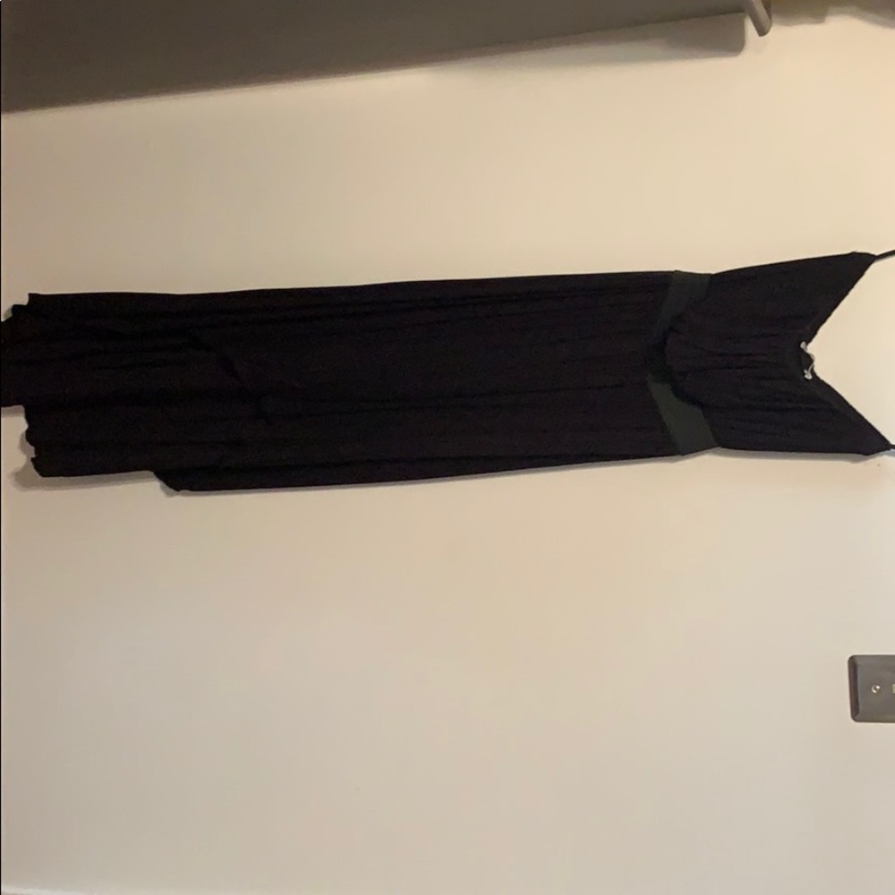 Black Maxi/Hi-Lo